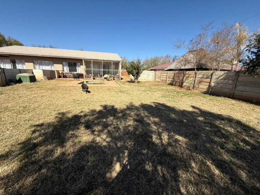 3 Bedroom Property for Sale in Declercqville North West